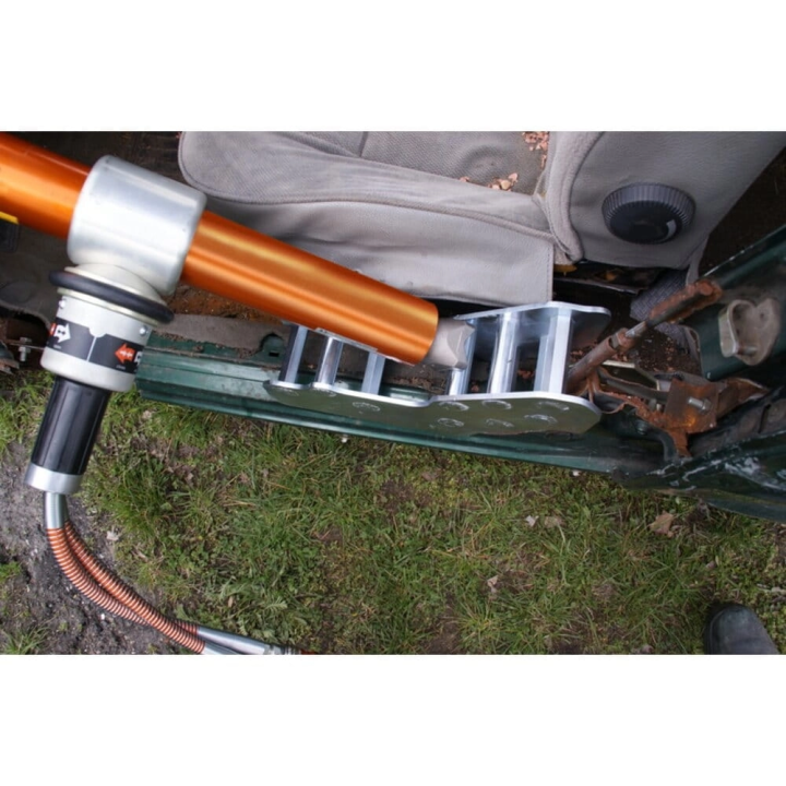 Wspornik progowy HM 070